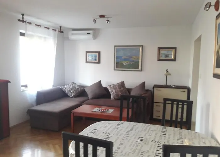 Malusa Apartment